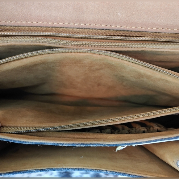 Patricia Nash Sanabria White Waxed Tooled Cream & Tan Satchel NWOT - Picture 15 of 16